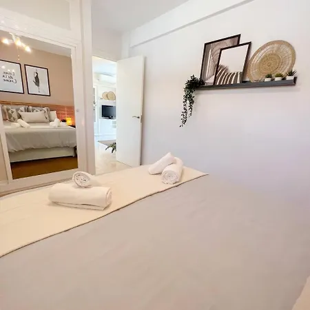 Beautiful Loft Playamar Pool And Beach Torremolinos